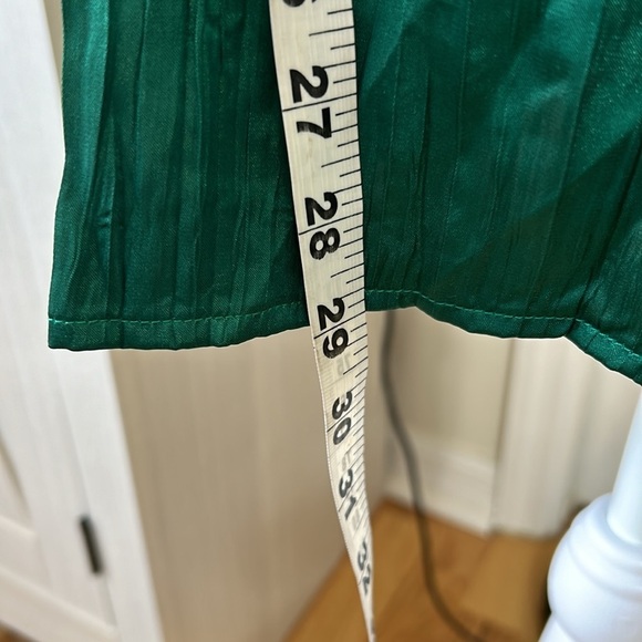 R.Q.T. Green Crinkle Button Up Long Shirt Sz 1X - Picture 7 of 11